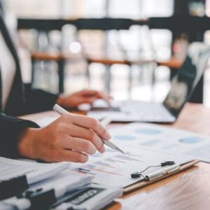 Financial services specialization from Bridgepoint Consulting delivering banking, insurance and investment firm consulting solutions.